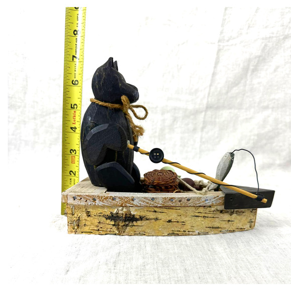 Fishing Bear in Boat - Rustic Farmhouse Cabin Decor -Unique Kitschy Vintage Find - Picture 8 of 9